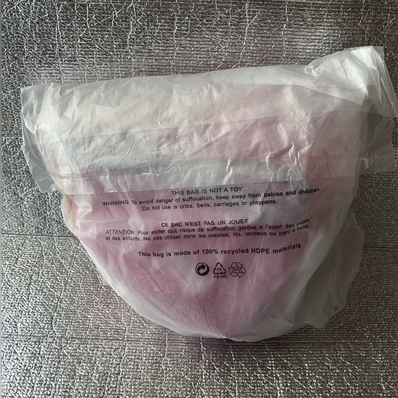 Victoria's Secret Heart Crossbody Bag - Picture 4 of 7